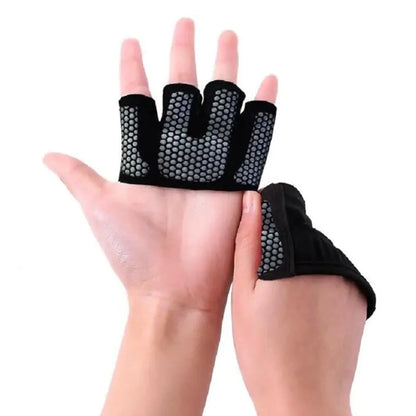 Half finger gloves